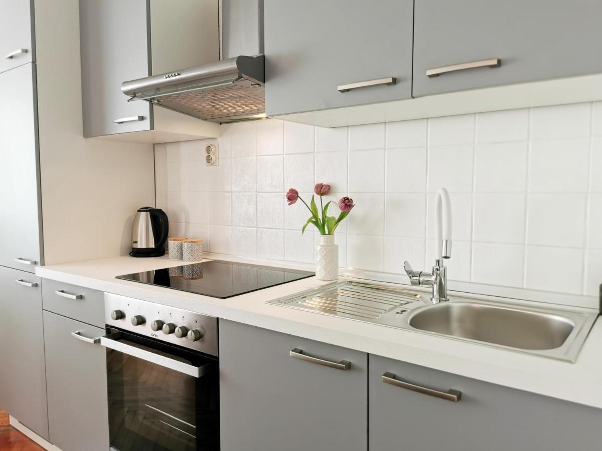 Sealine Appartement Podstrana Buitenkant foto