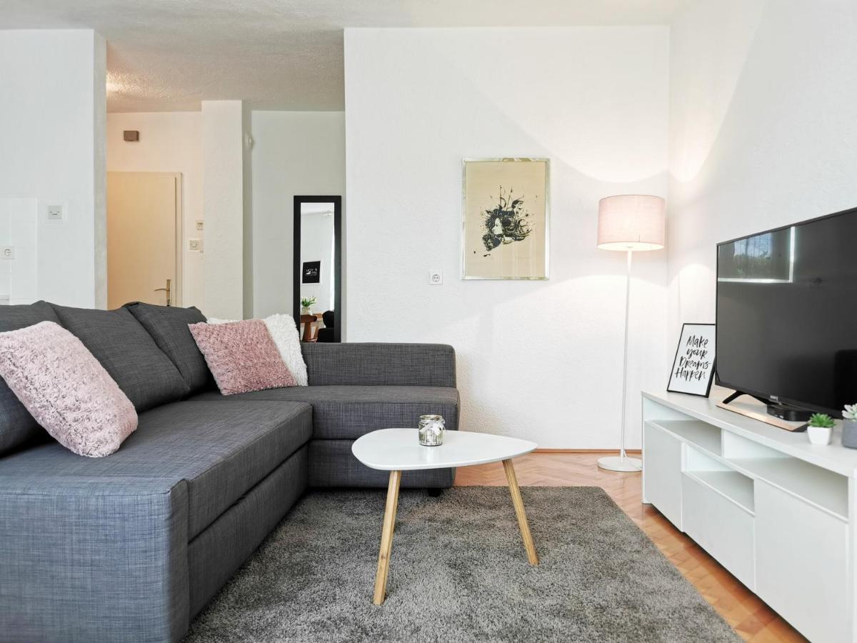 Sealine Appartement Podstrana Buitenkant foto