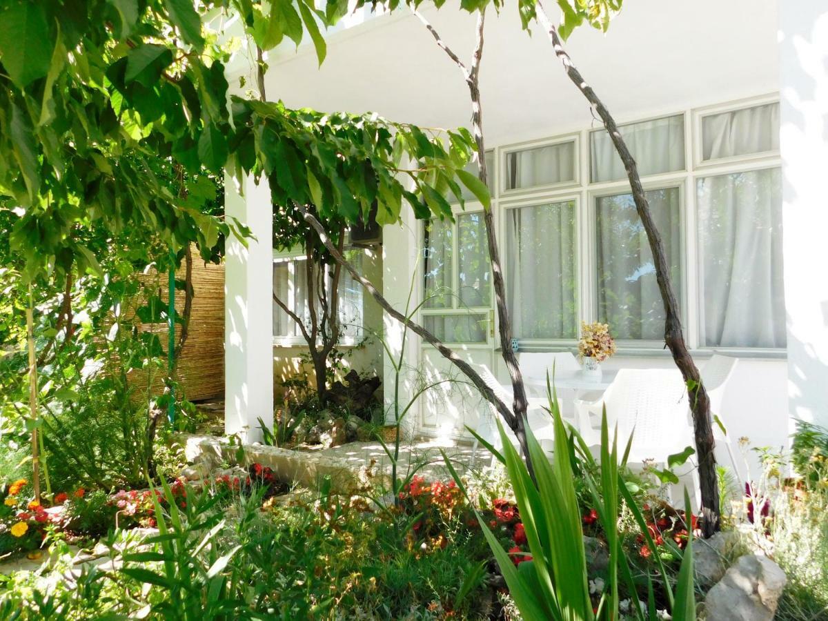 Sealine Appartement Podstrana Buitenkant foto
